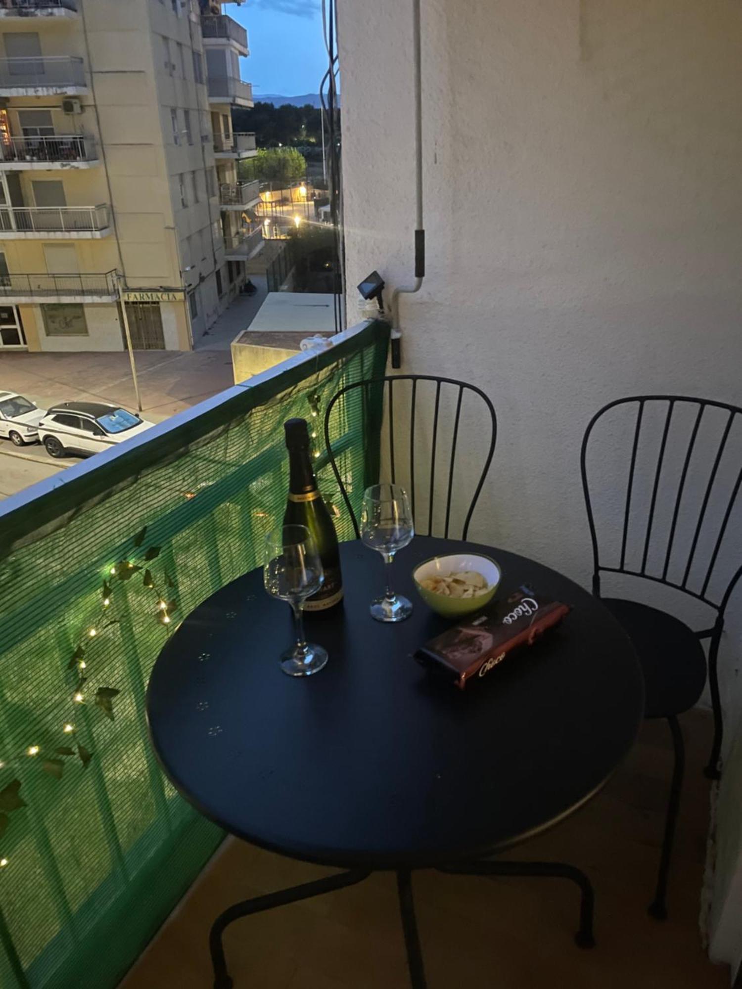 Apartamento Layla - Solo Familias غانديا المظهر الخارجي الصورة